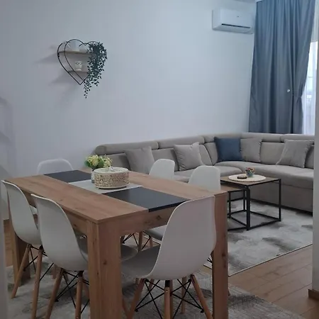 Srecko Lux 아파트 Vrnjačka Banja