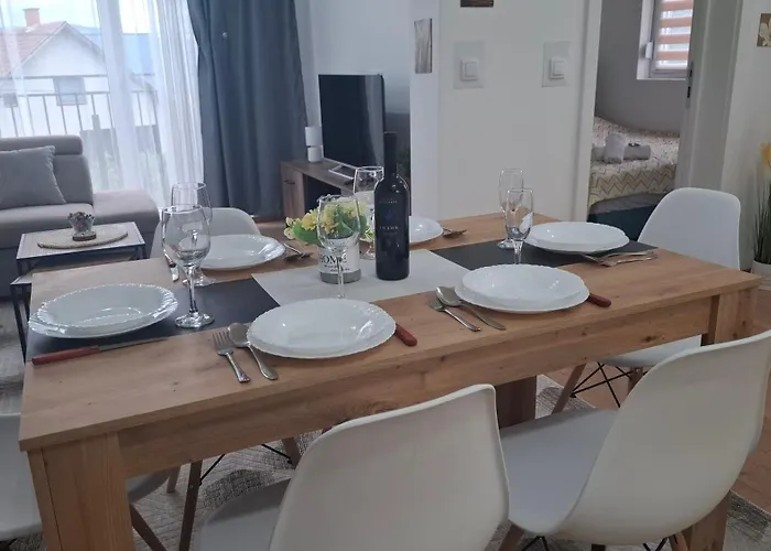 Srecko Lux Lägenhet